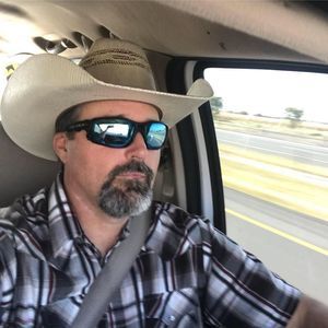 Meet your Posher, Scott